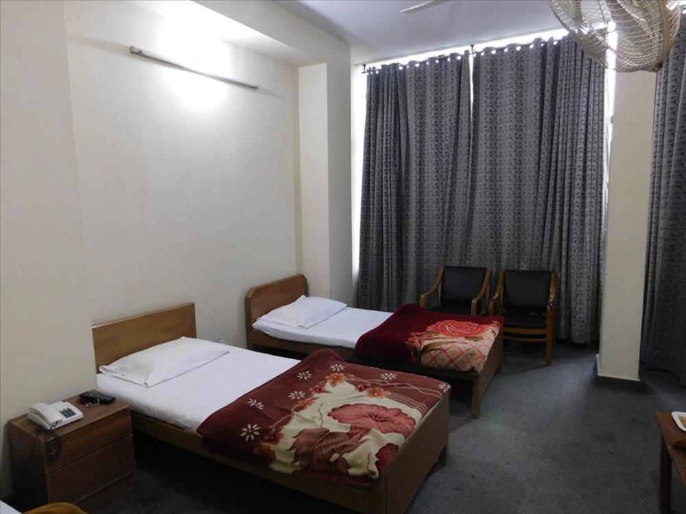 Hotel Avanti ราวัลปินดี ภายนอก รูปภาพ